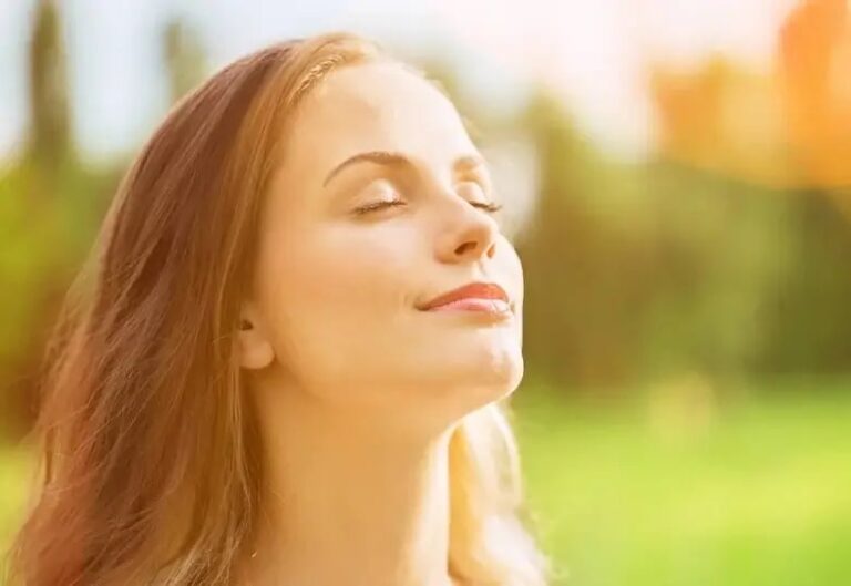 woman-enjoying-sunshine